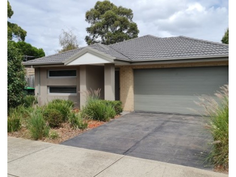 92 Broderick Road, Carrum Downs VIC 3201