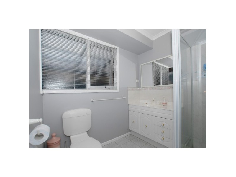 12 Royston Court, Carrum Downs VIC 3201