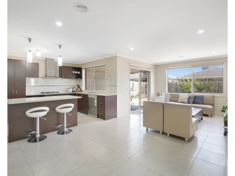 20 Montdami Way, Carrum Downs VIC 3201