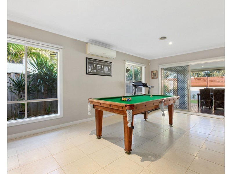 4 Sweet Gum Place, Sandhurst VIC 3977