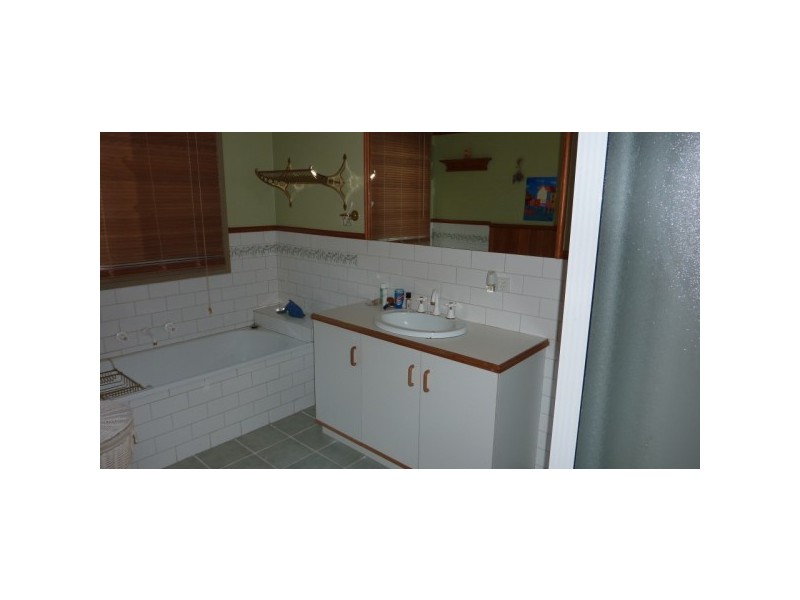 8 Wyldwood Close, Somerville VIC 3912