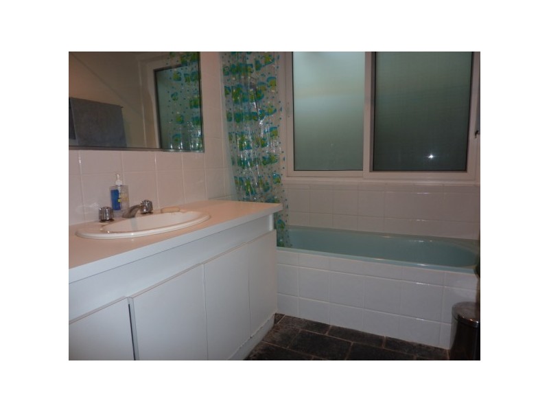 37 Thornbill Drive, Carrum Downs VIC 3201