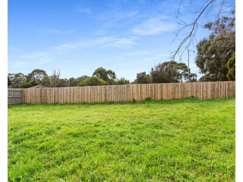 12 Prior Court, Rowville VIC 3178