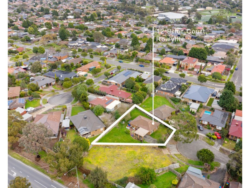12 Prior Court, Rowville VIC 3178