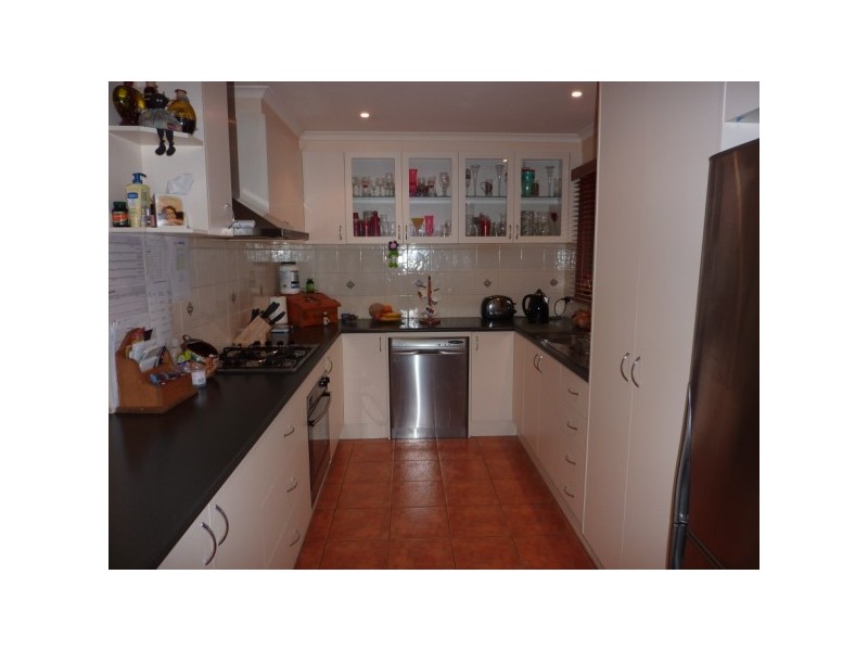 22 Honeyeater Place, Carrum Downs VIC 3201