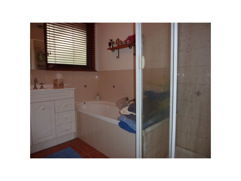 22 Honeyeater Place, Carrum Downs VIC 3201