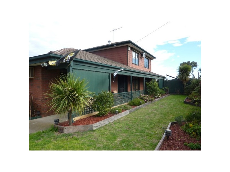 22 Honeyeater Place, Carrum Downs VIC 3201