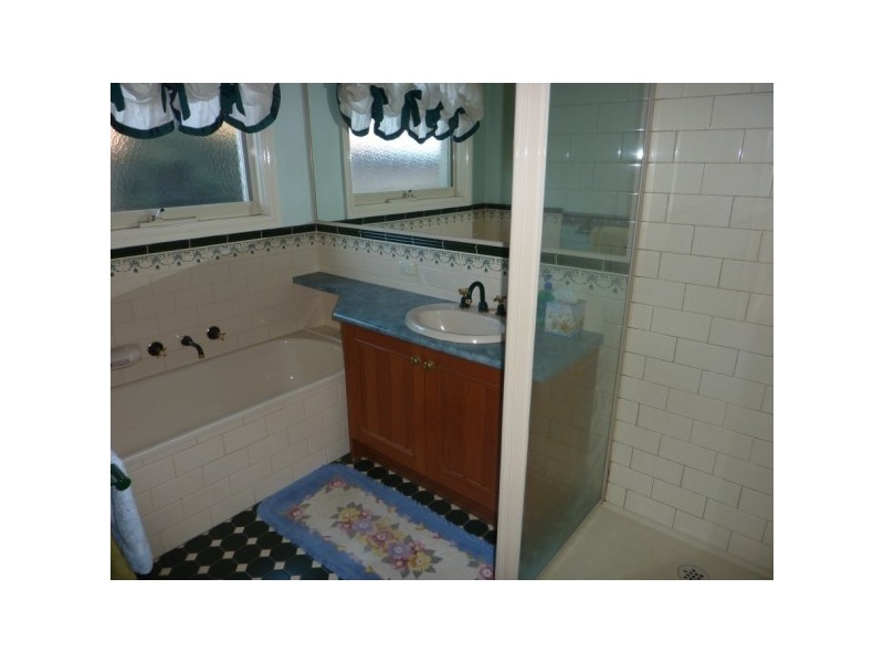 10 Tweed Court, Langwarrin VIC 3910