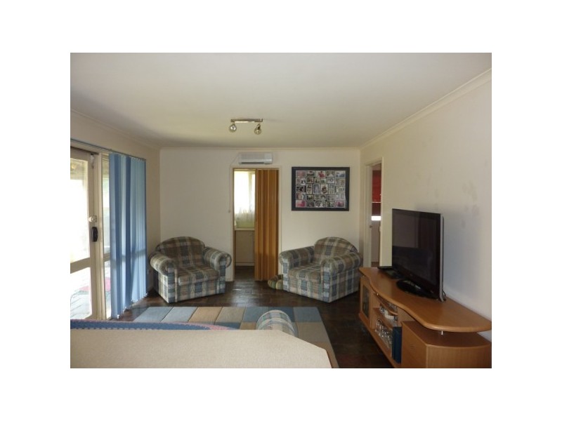 6 Spoonbill Court, Carrum Downs VIC 3201