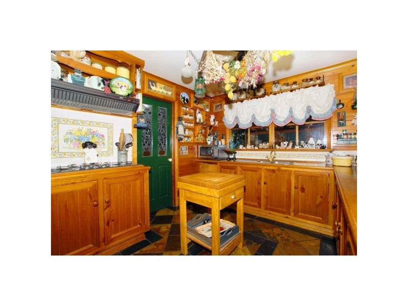 15 Peach Street, Pearcedale VIC 3912