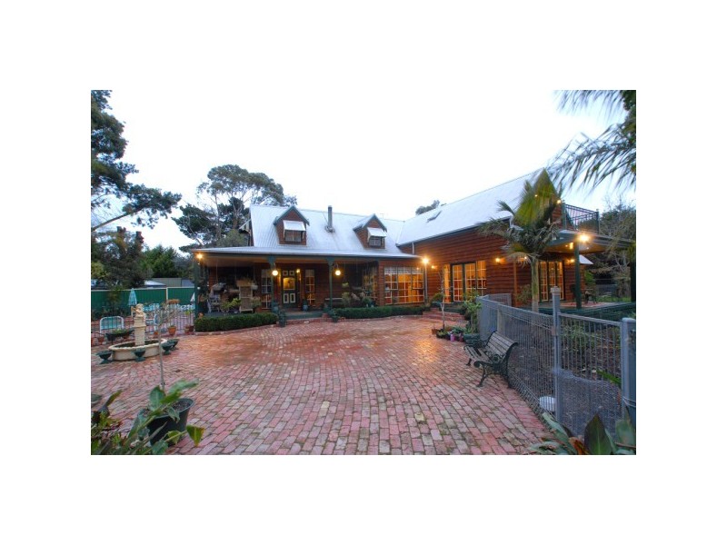 15 Peach Street, Pearcedale VIC 3912