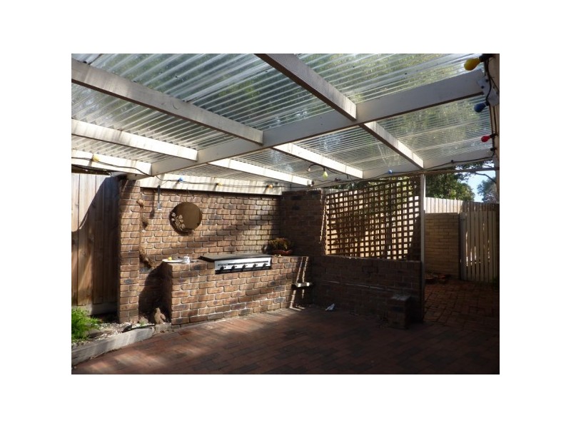16 Buna Avenue, Seaford VIC 3198