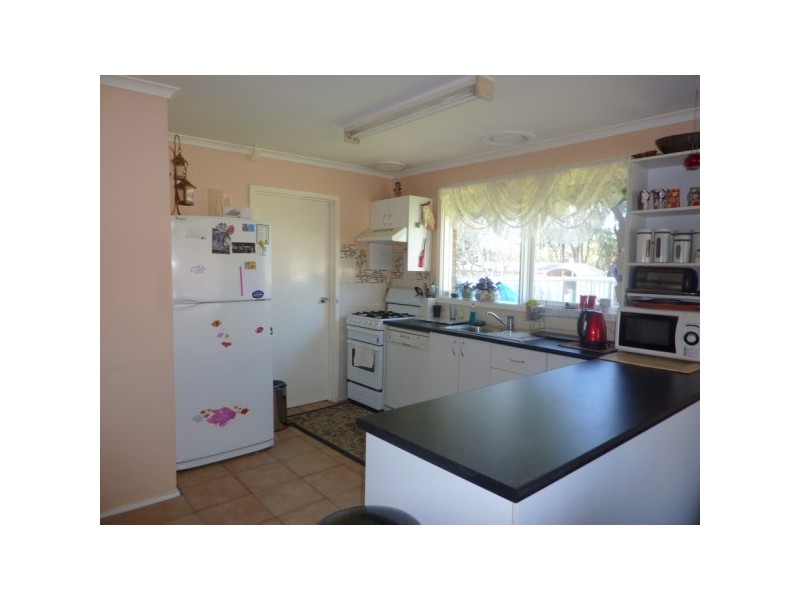 2 Fantail Court, Carrum Downs VIC 3201