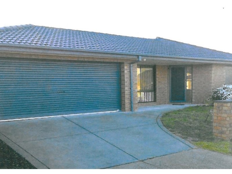 20 Manchester Drive, Skye VIC 3977
