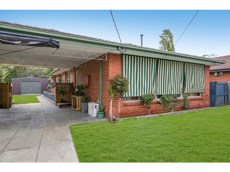 102 Rosemary Crescent, Frankston North VIC 3200