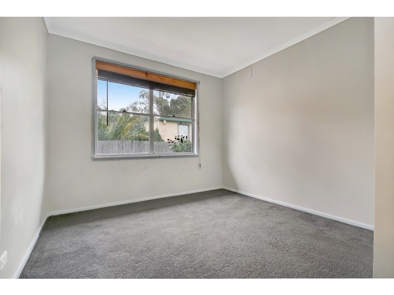 102 Rosemary Crescent, Frankston North VIC 3200