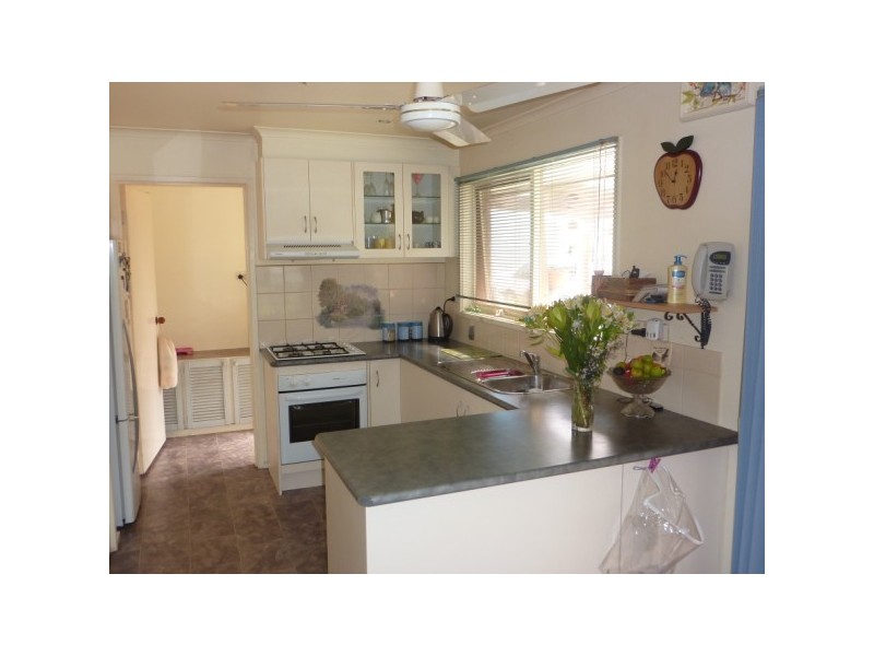 29 Shearwater Drive, Carrum Downs VIC 3201