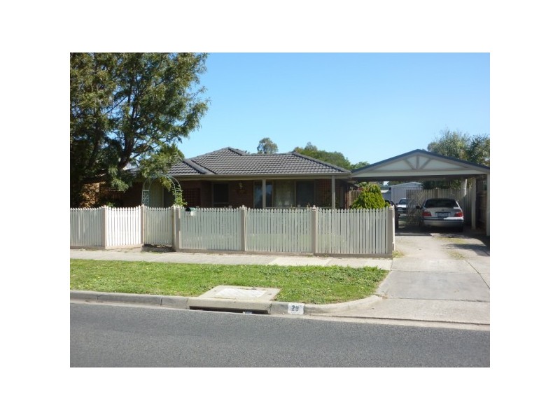 29 Shearwater Drive, Carrum Downs VIC 3201