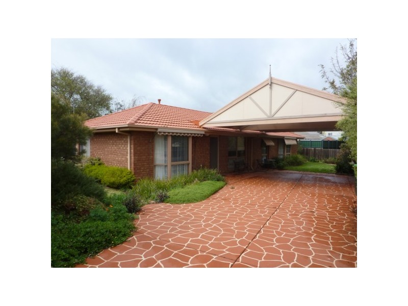 16 Prasino Court, Carrum Downs VIC 3201