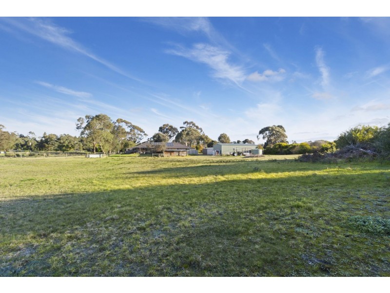 595 Ballarto Road, Skye VIC 3977