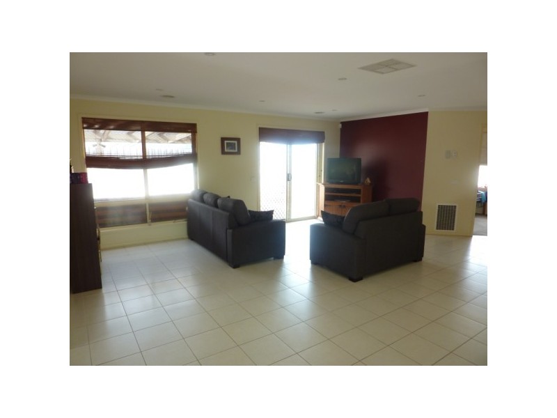 12 Webster Court, Carrum Downs VIC 3201