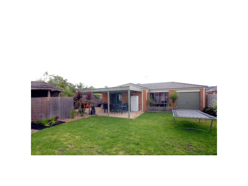 19 Victory Way, Carrum Downs VIC 3201