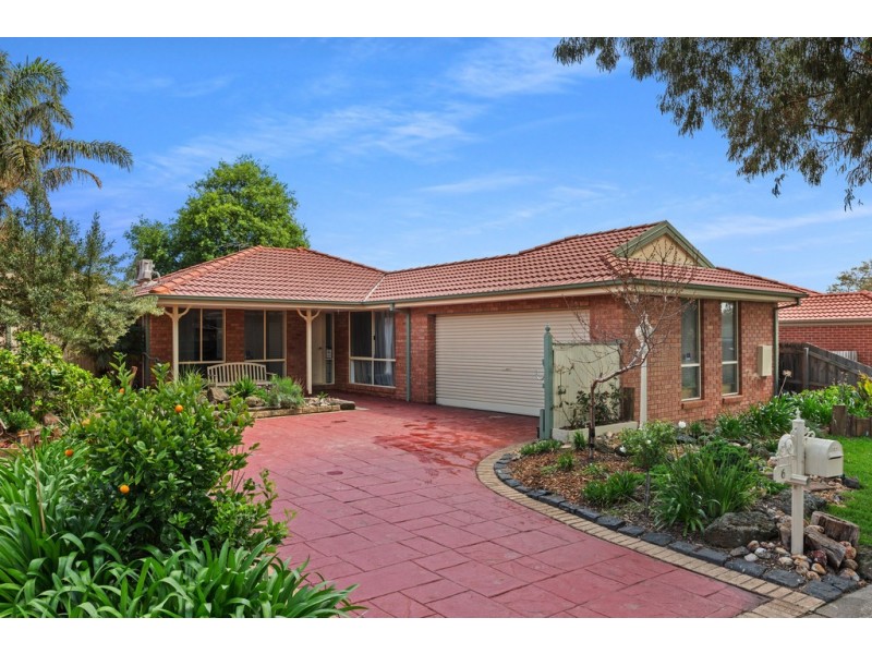 6 John Wedge Wynd, Skye VIC 3977