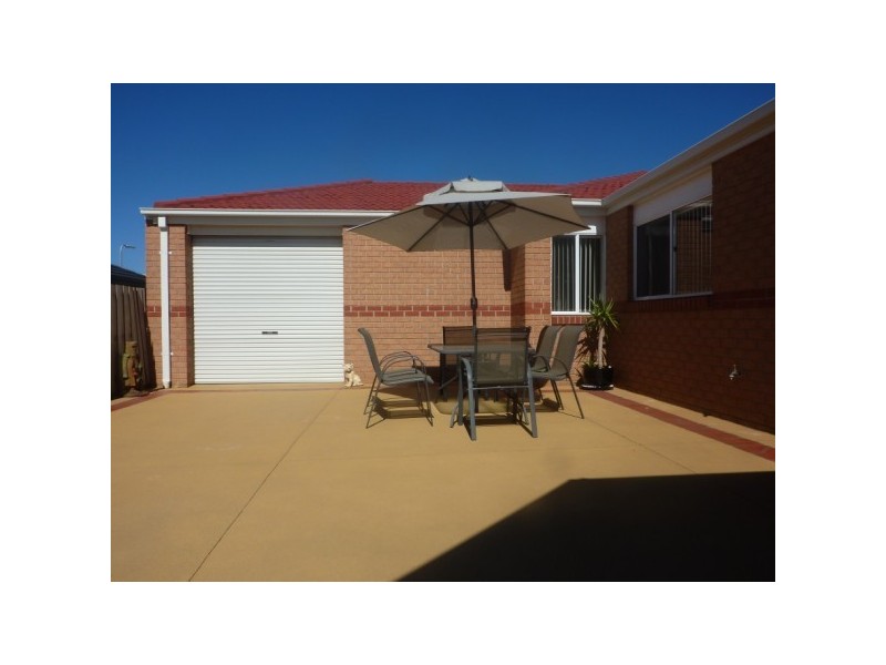 3 Bernard Place, Carrum Downs VIC 3201