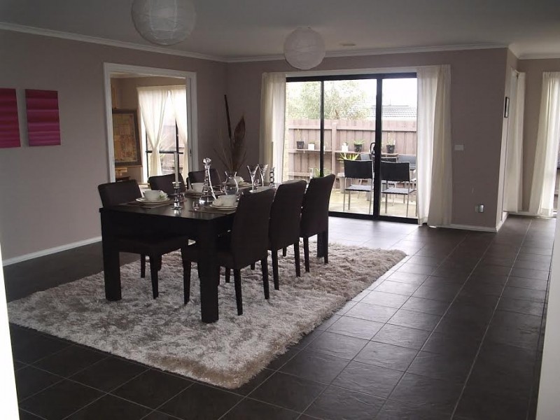 2 Venezia Way, Skye VIC 3977