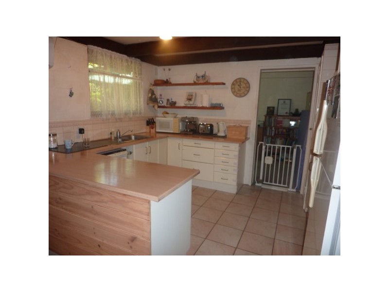 48 Emanuel Drive, Seaford VIC 3198