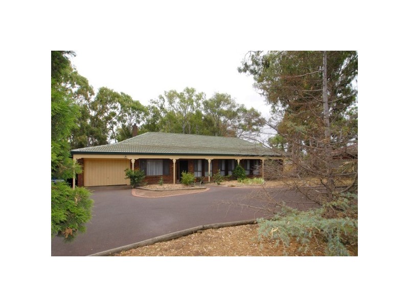 21 Herbert Road, Carrum Downs VIC 3201