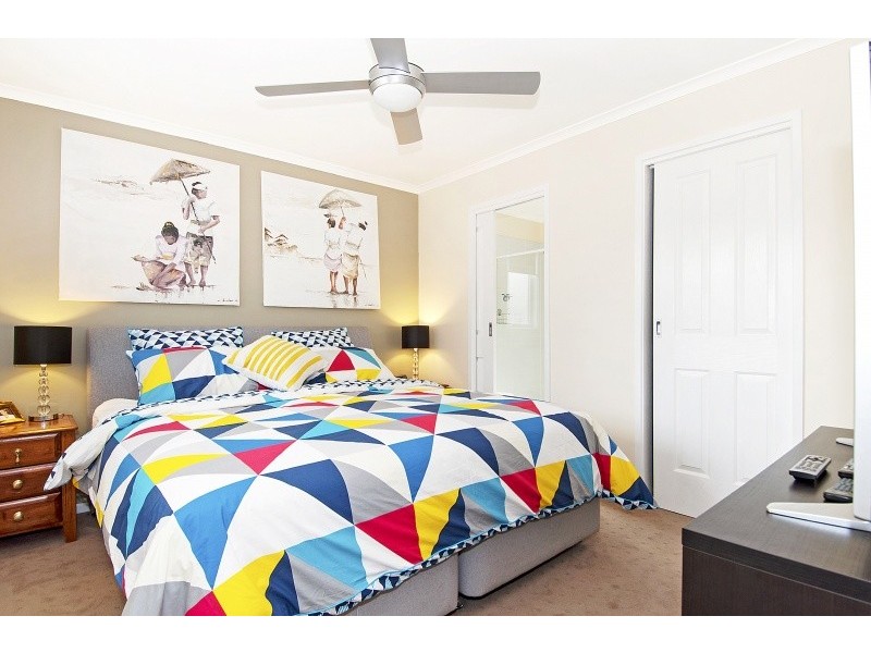 11 Broderick Road, Carrum Downs VIC 3201