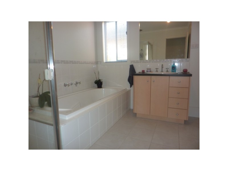 11 Wendel Court, Carrum Downs VIC 3201