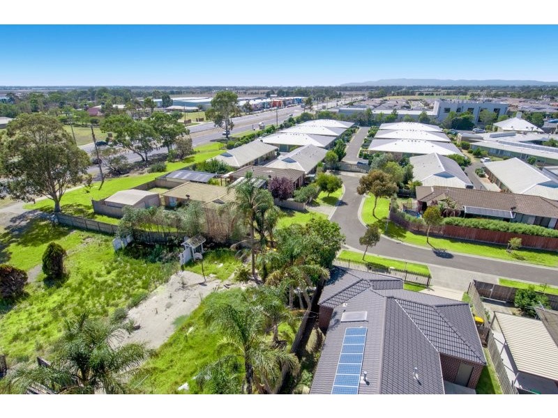 18 Kieran Court, Carrum Downs VIC 3201