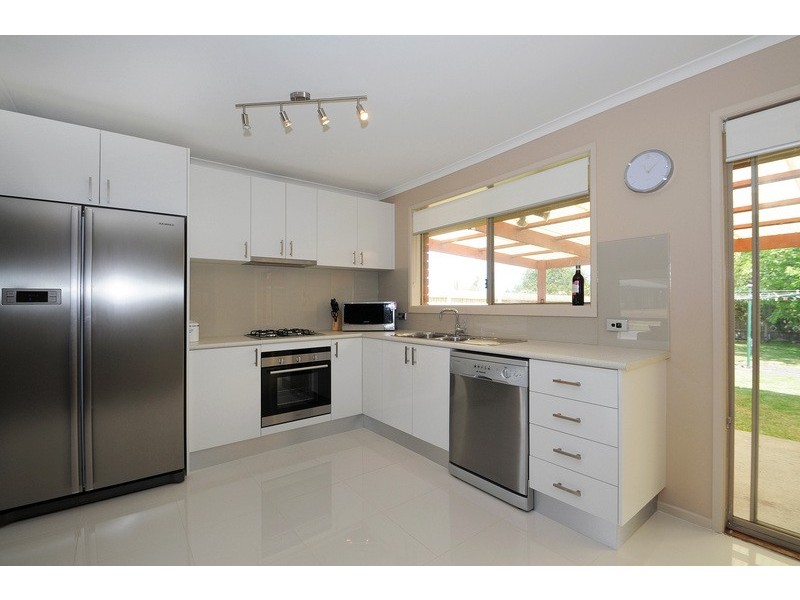 29 Woodvale Drive, Carrum Downs VIC 3201