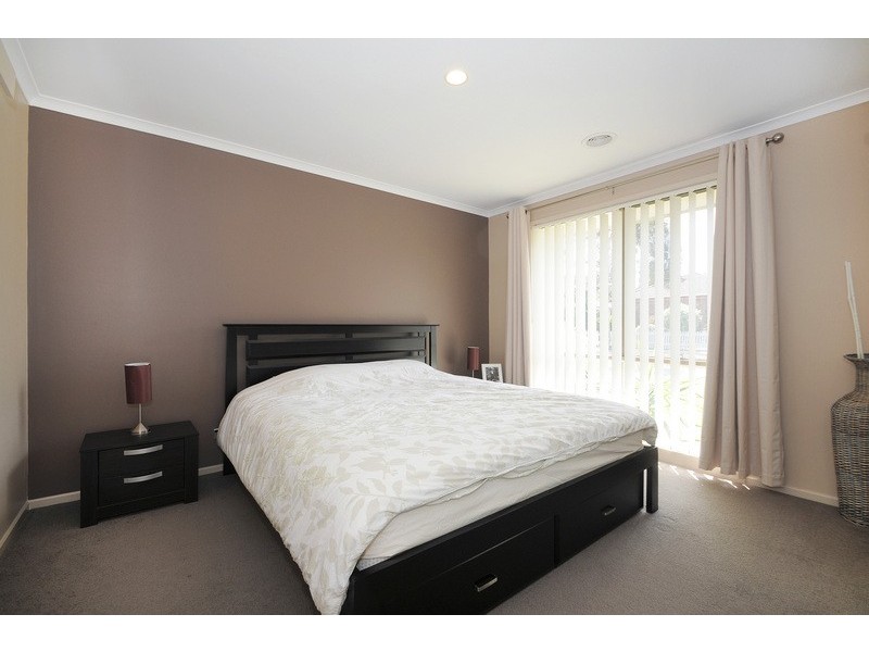 29 Woodvale Drive, Carrum Downs VIC 3201