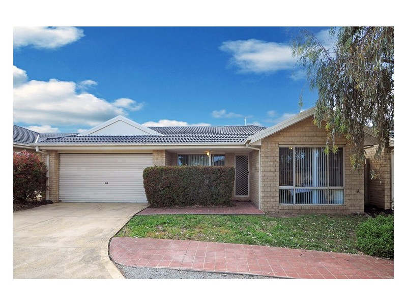 19/17 Coco Parade, Skye VIC 3977