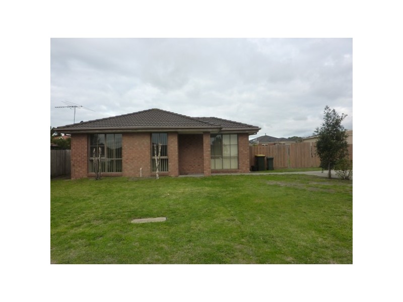 15 Capella Place, Carrum Downs VIC 3201