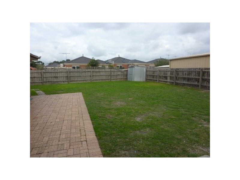 15 Capella Place, Carrum Downs VIC 3201