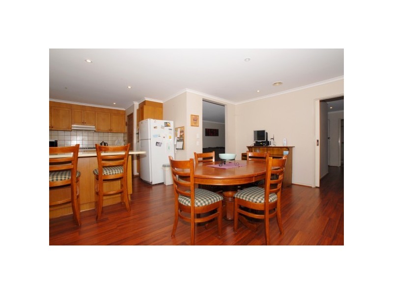 11 Corella Court, Carrum Downs VIC 3201