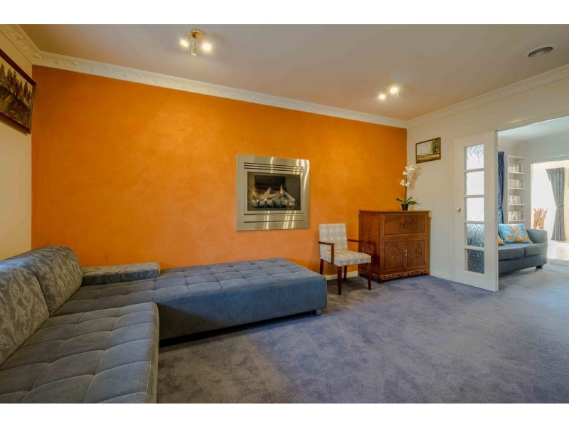 7 Carmela Way, Carrum Downs VIC 3201