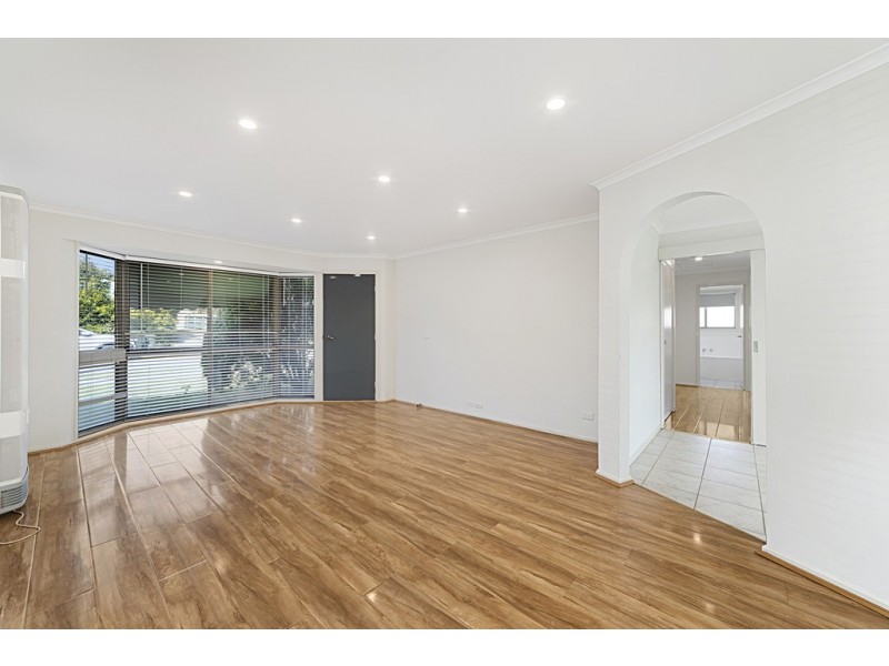 21 Woodvale Drive, Carrum Downs VIC 3201