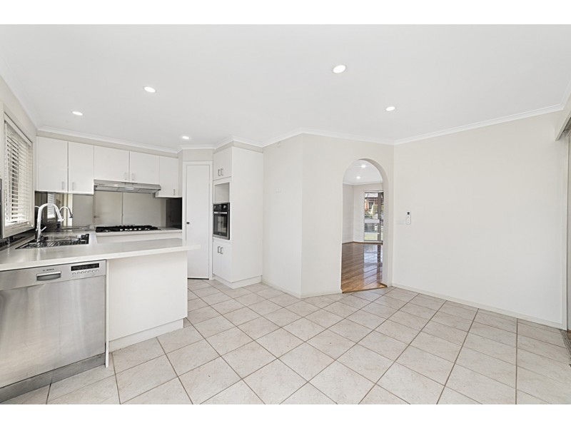 21 Woodvale Drive, Carrum Downs VIC 3201