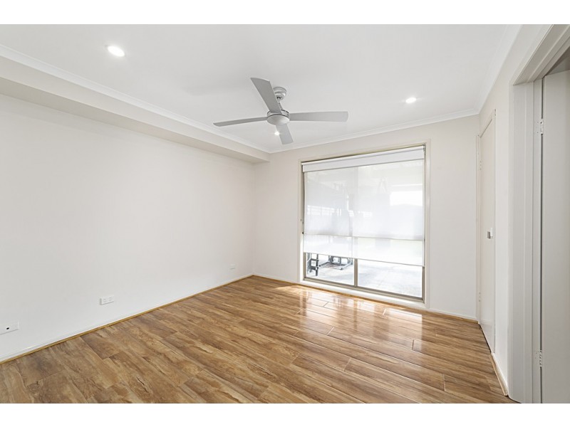 21 Woodvale Drive, Carrum Downs VIC 3201