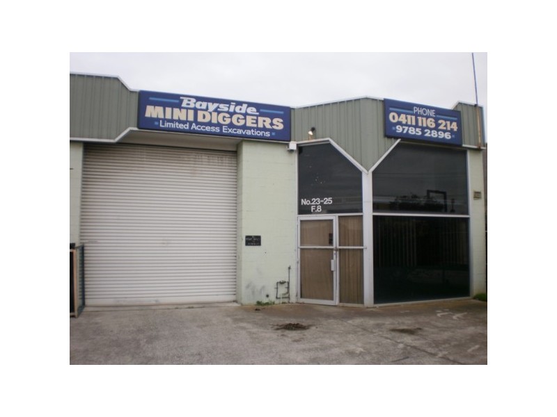 8/23  Aster Ave, Carrum Downs VIC 3201