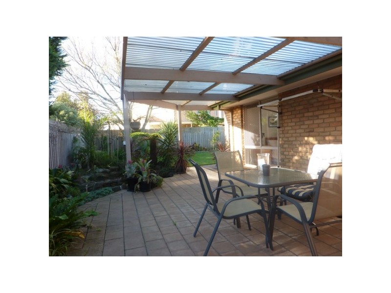 11 Streeton Court, Skye VIC 3977