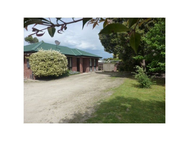 48 Apple Street, Pearcedale VIC 3912