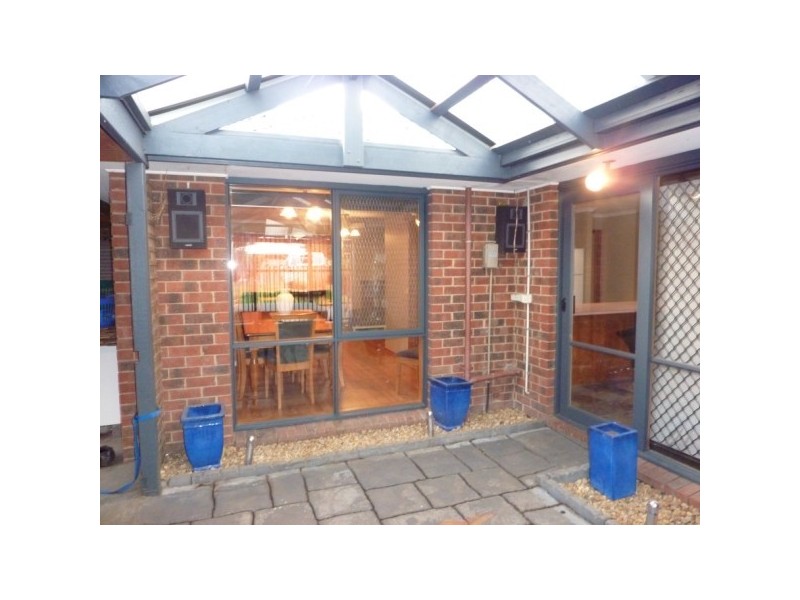 10 Munday Court, Skye VIC 3977