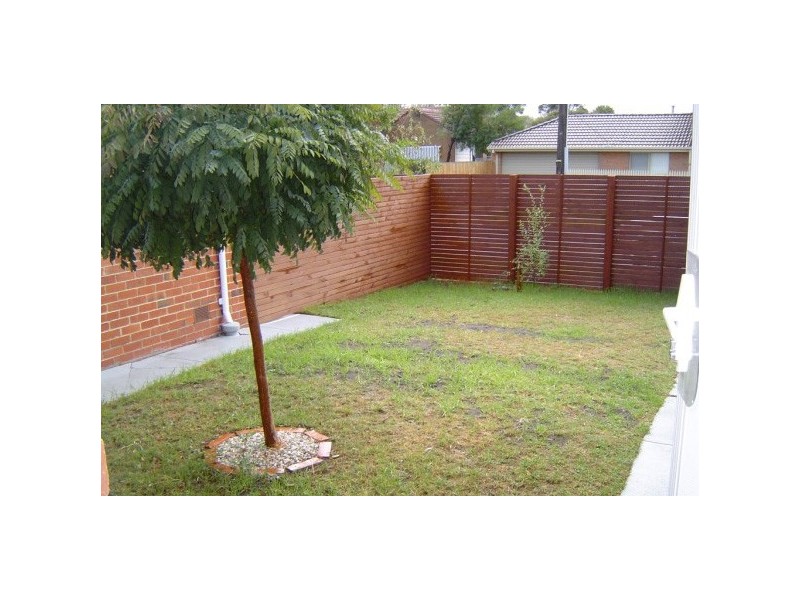 4/2 Levuka Street, Seaford VIC 3198