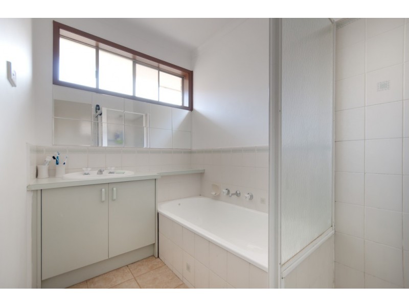 52 Broderick Road, Carrum Downs VIC 3201